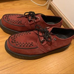 TUK Women’s Platform Burgundy Creepers